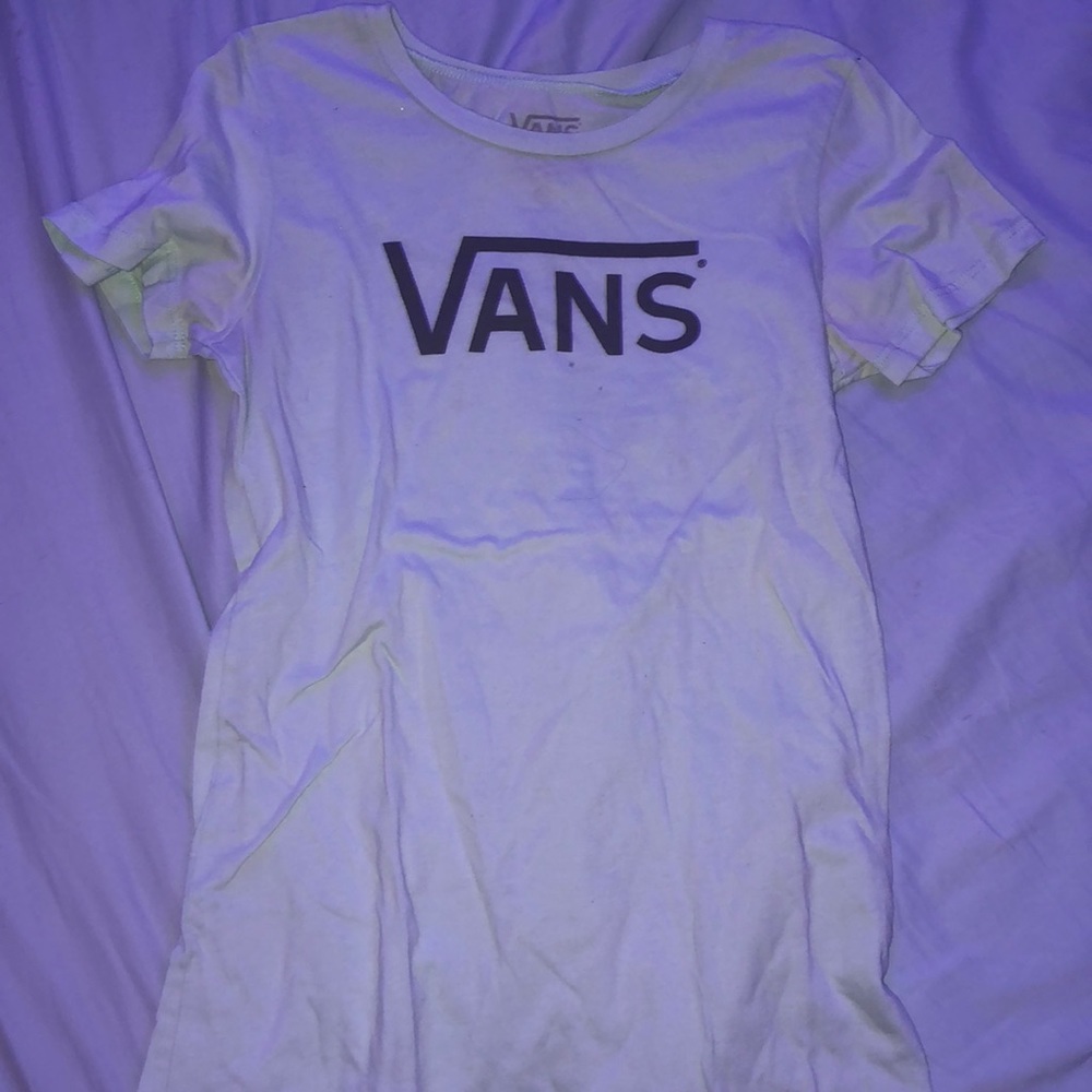 Basic Vans Top